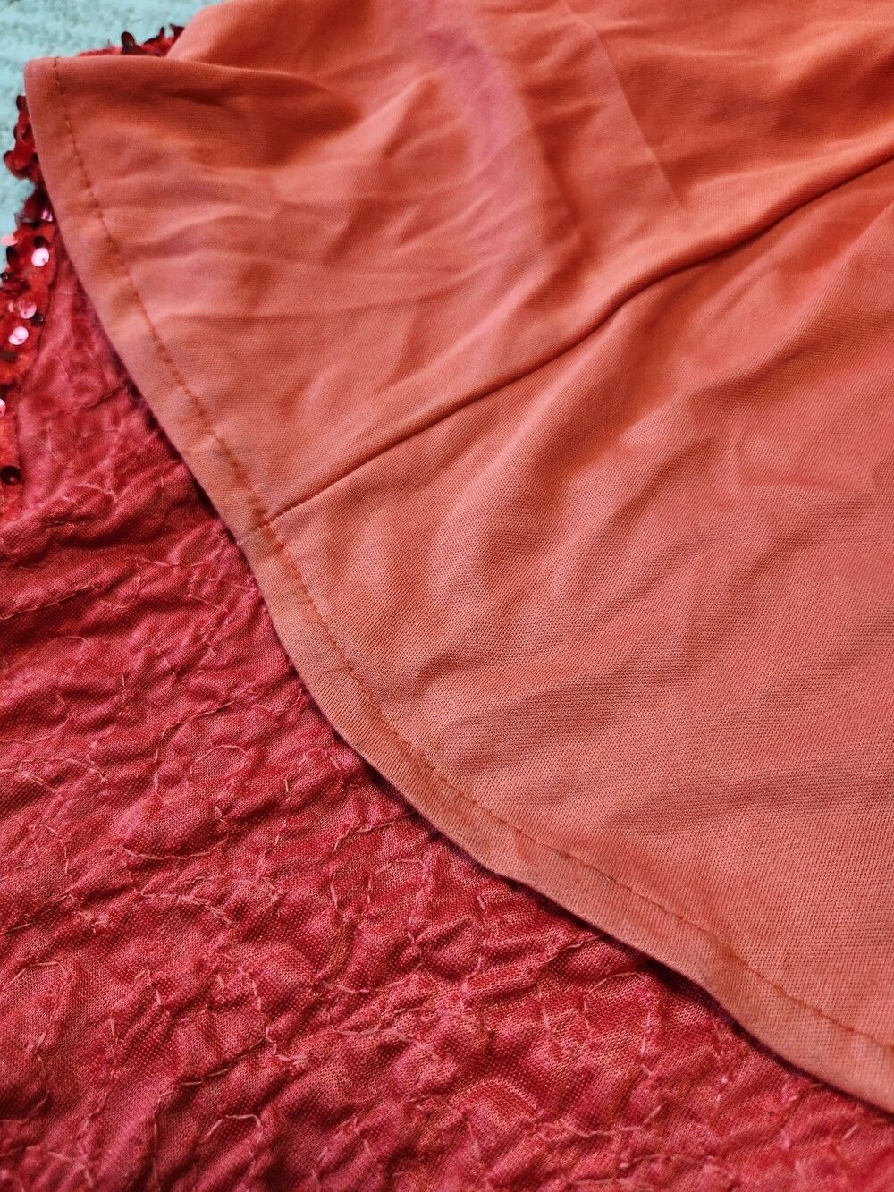 Red Sequin One Shoulder Crushed Velvet Maxi Dress with High Slit size 00 - Picture 4 of 12